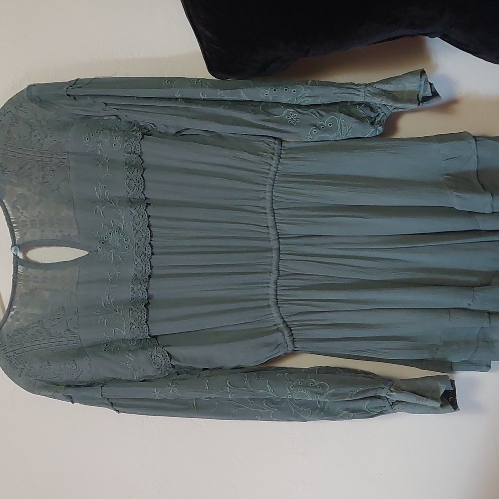 New Womans Boho Ruffle Romper Size Large - Picture 8 of 12